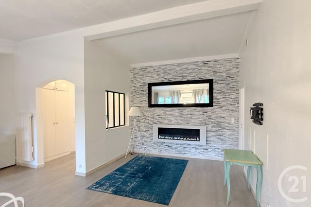 Appartement &agrave; vendre - 3 pi&egrave;ces - 98,62 m2 - Cavalaire Sur Mer - 83 - PROVENCE-ALPES-COTE-D-AZUR