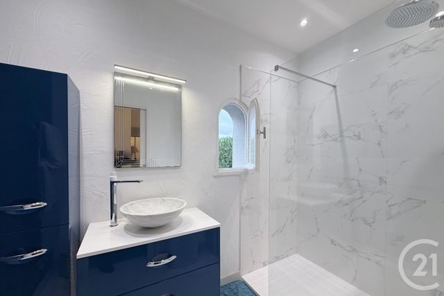 Appartement &agrave; vendre - 3 pi&egrave;ces - 98,62 m2 - Cavalaire Sur Mer - 83 - PROVENCE-ALPES-COTE-D-AZUR