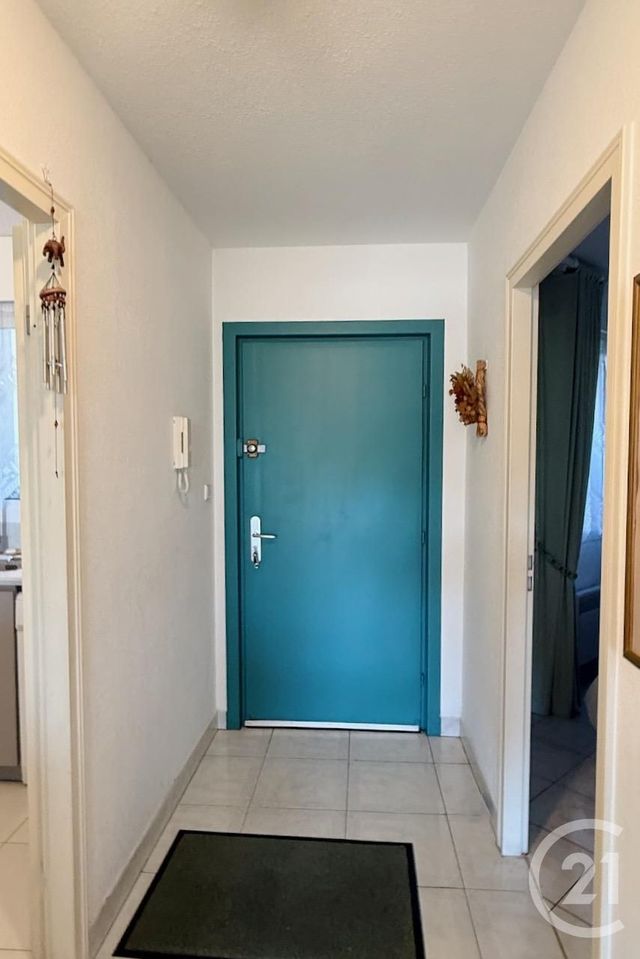 Appartement T4 &agrave; vendre - 4 pi&egrave;ces - 74 m2 - Cavalaire Sur Mer - 83 - PROVENCE-ALPES-COTE-D-AZUR