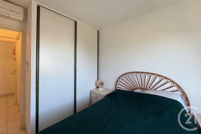 Appartement T4 &agrave; vendre - 4 pi&egrave;ces - 74 m2 - Cavalaire Sur Mer - 83 - PROVENCE-ALPES-COTE-D-AZUR