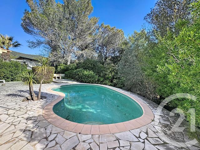 Maison &agrave; vendre - 7 pi&egrave;ces - 200 m2 - La Croix Valmer - 83 - PROVENCE-ALPES-COTE-D-AZUR