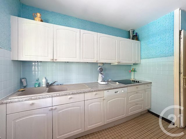 Maison &agrave; vendre - 7 pi&egrave;ces - 200 m2 - La Croix Valmer - 83 - PROVENCE-ALPES-COTE-D-AZUR