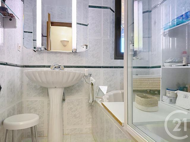 Maison &agrave; vendre - 6 pi&egrave;ces - 175 m2 - Cavalaire Sur Mer - 83 - PROVENCE-ALPES-COTE-D-AZUR