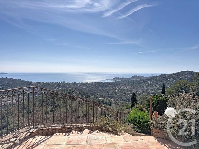 Maison &agrave; vendre - 6 pi&egrave;ces - 175 m2 - Cavalaire Sur Mer - 83 - PROVENCE-ALPES-COTE-D-AZUR