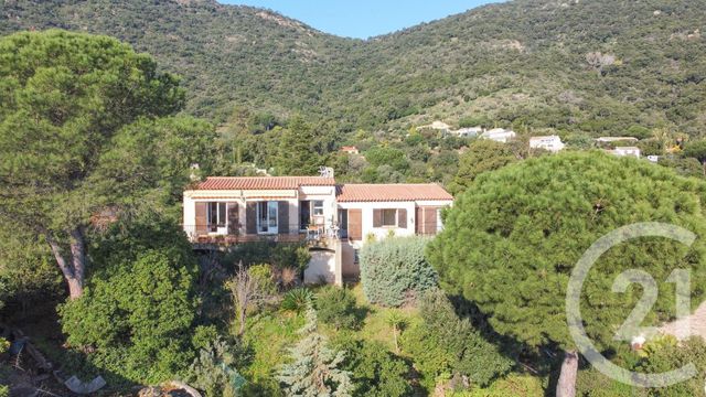 Maison &agrave; vendre - 6 pi&egrave;ces - 140 m2 - Cavalaire Sur Mer - 83 - PROVENCE-ALPES-COTE-D-AZUR