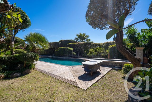 Maison &agrave; vendre - 4 pi&egrave;ces - 188,30 m2 - Cavalaire Sur Mer - 83 - PROVENCE-ALPES-COTE-D-AZUR