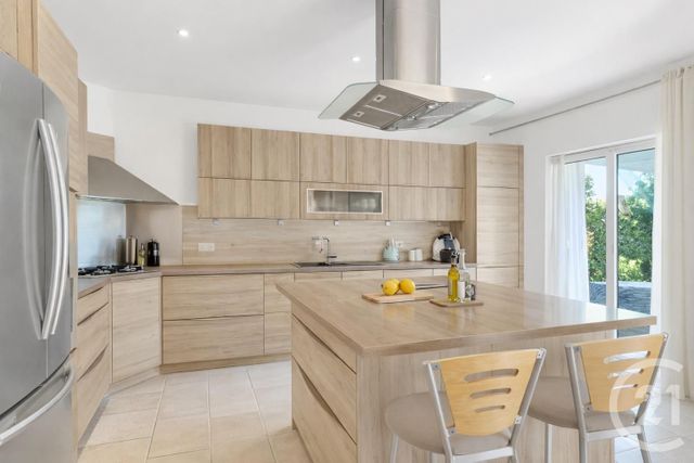 Maison &agrave; vendre - 4 pi&egrave;ces - 188,30 m2 - Cavalaire Sur Mer - 83 - PROVENCE-ALPES-COTE-D-AZUR