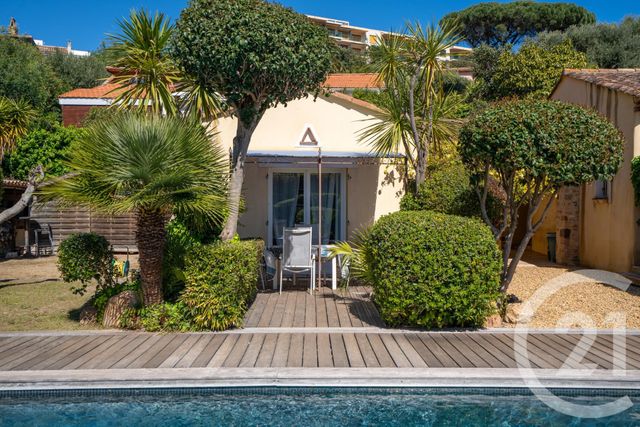 Maison &agrave; vendre - 4 pi&egrave;ces - 188,30 m2 - Cavalaire Sur Mer - 83 - PROVENCE-ALPES-COTE-D-AZUR