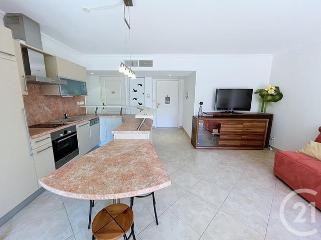 Appartement T2 &agrave; vendre - 2 pi&egrave;ces - 47,65 m2 - Cavalaire Sur Mer - 83 - PROVENCE-ALPES-COTE-D-AZUR