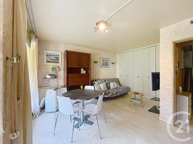 Appartement T2 &agrave; vendre - 2 pi&egrave;ces - 43 m2 - Cavalaire Sur Mer - 83 - PROVENCE-ALPES-COTE-D-AZUR