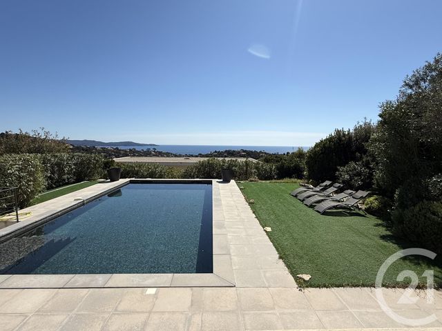 Maison &agrave; vendre - 7 pi&egrave;ces - 200 m2 - Cavalaire Sur Mer - 83 - PROVENCE-ALPES-COTE-D-AZUR