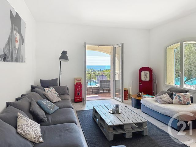 Maison &agrave; vendre - 7 pi&egrave;ces - 200 m2 - Cavalaire Sur Mer - 83 - PROVENCE-ALPES-COTE-D-AZUR