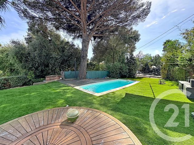 Maison &agrave; vendre - 5 pi&egrave;ces - 163 m2 - Cavalaire Sur Mer - 83 - PROVENCE-ALPES-COTE-D-AZUR
