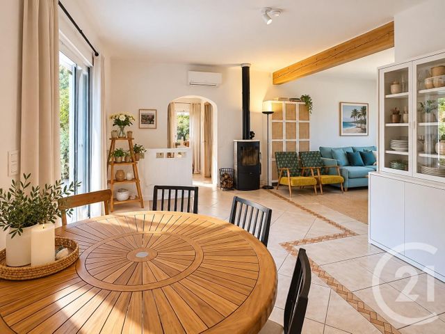 Maison &agrave; vendre - 5 pi&egrave;ces - 163 m2 - Cavalaire Sur Mer - 83 - PROVENCE-ALPES-COTE-D-AZUR