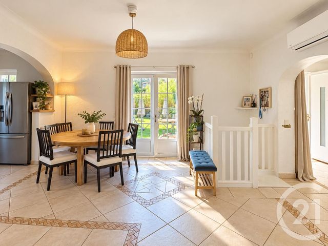 Maison &agrave; vendre - 5 pi&egrave;ces - 163 m2 - Cavalaire Sur Mer - 83 - PROVENCE-ALPES-COTE-D-AZUR