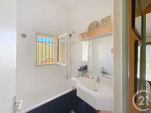Maison &agrave; vendre - 6 pi&egrave;ces - 122,52 m2 - Cavalaire Sur Mer - 83 - PROVENCE-ALPES-COTE-D-AZUR