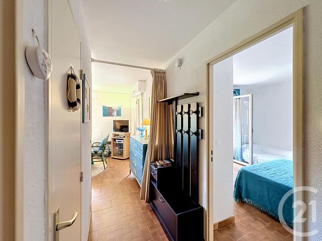 Appartement T2 &agrave; vendre - 2 pi&egrave;ces - 42 m2 - Cavalaire Sur Mer - 83 - PROVENCE-ALPES-COTE-D-AZUR