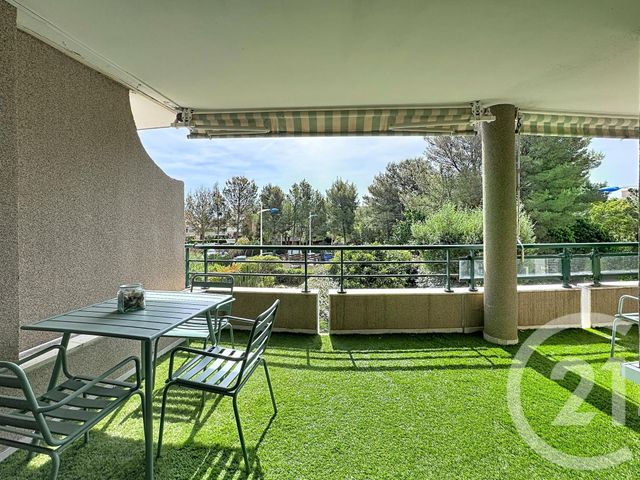 Appartement T3 &agrave; vendre - 3 pi&egrave;ces - 71,96 m2 - Cavalaire Sur Mer - 83 - PROVENCE-ALPES-COTE-D-AZUR