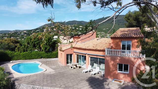 Maison &agrave; vendre - 5 pi&egrave;ces - 125 m2 - Cavalaire Sur Mer - 83 - PROVENCE-ALPES-COTE-D-AZUR