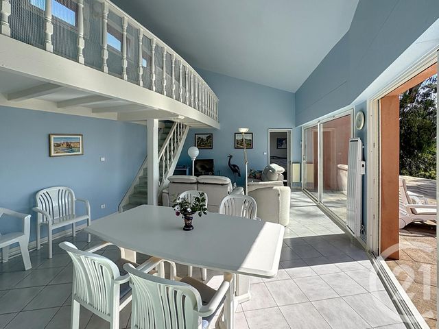 Maison &agrave; vendre - 5 pi&egrave;ces - 125 m2 - Cavalaire Sur Mer - 83 - PROVENCE-ALPES-COTE-D-AZUR