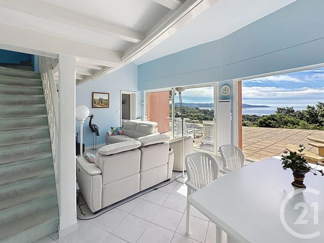 Maison &agrave; vendre - 5 pi&egrave;ces - 125 m2 - Cavalaire Sur Mer - 83 - PROVENCE-ALPES-COTE-D-AZUR