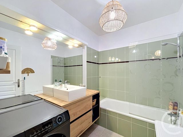 Appartement T3 &agrave; vendre - 3 pi&egrave;ces - 56 m2 - La Croix Valmer - 83 - PROVENCE-ALPES-COTE-D-AZUR