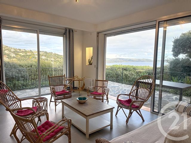 Maison &agrave; vendre - 6 pi&egrave;ces - 176 m2 - Cavalaire Sur Mer - 83 - PROVENCE-ALPES-COTE-D-AZUR
