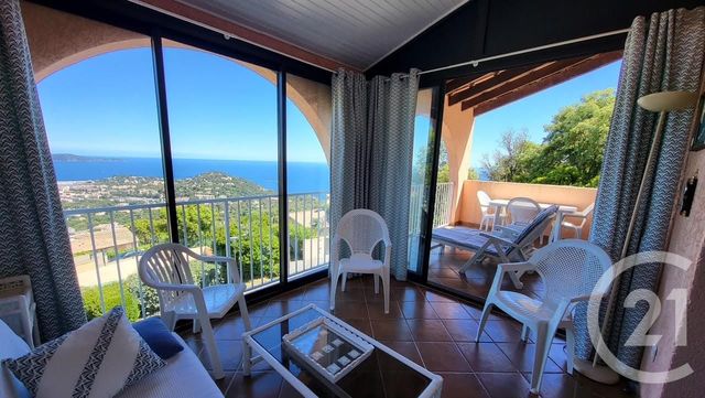 Maison &agrave; vendre - 4 pi&egrave;ces - 54 m2 - Cavalaire Sur Mer - 83 - PROVENCE-ALPES-COTE-D-AZUR