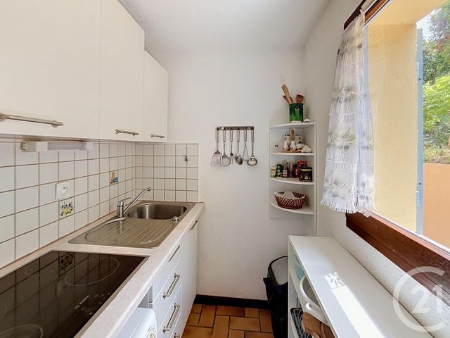 Appartement T3 &agrave; vendre - 3 pi&egrave;ces - 34,40 m2 - Cavalaire Sur Mer - 83 - PROVENCE-ALPES-COTE-D-AZUR