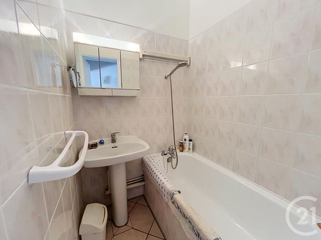 Appartement T3 &agrave; vendre - 3 pi&egrave;ces - 34,40 m2 - Cavalaire Sur Mer - 83 - PROVENCE-ALPES-COTE-D-AZUR