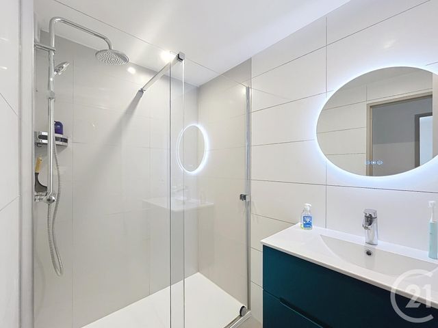 Appartement T2 &agrave; vendre - 2 pi&egrave;ces - 30,55 m2 - Cavalaire Sur Mer - 83 - PROVENCE-ALPES-COTE-D-AZUR