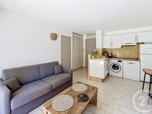 Appartement T2 &agrave; vendre - 2 pi&egrave;ces - 30,55 m2 - Cavalaire Sur Mer - 83 - PROVENCE-ALPES-COTE-D-AZUR