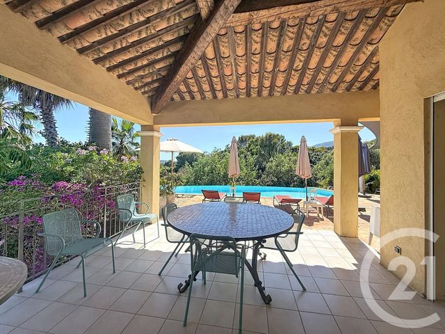 Maison &agrave; vendre - 6 pi&egrave;ces - 174 m2 - La Croix Valmer - 83 - PROVENCE-ALPES-COTE-D-AZUR
