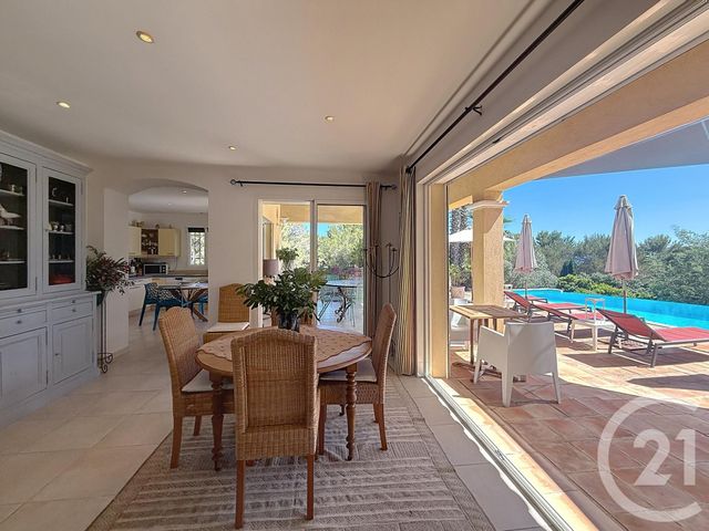 Maison &agrave; vendre - 6 pi&egrave;ces - 174 m2 - La Croix Valmer - 83 - PROVENCE-ALPES-COTE-D-AZUR