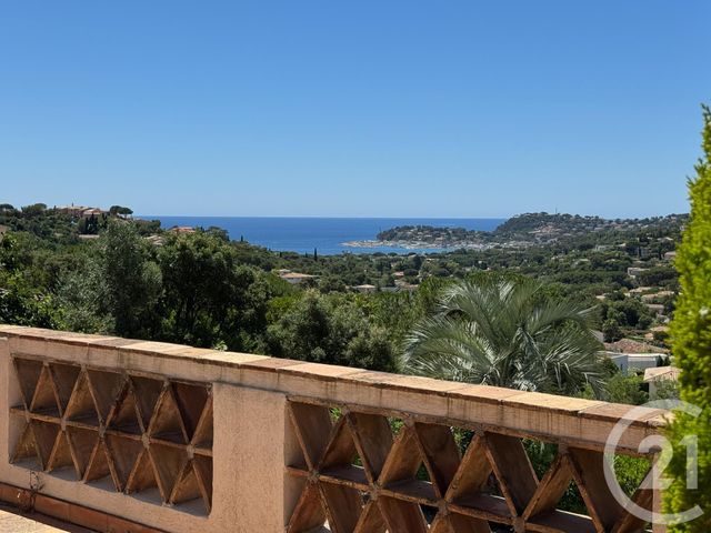 Maison &agrave; vendre - 6 pi&egrave;ces - 175 m2 - Cavalaire Sur Mer - 83 - PROVENCE-ALPES-COTE-D-AZUR