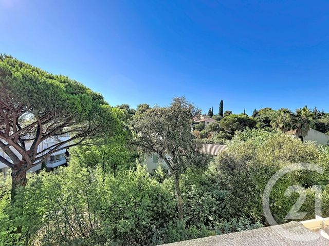 Appartement T3 &agrave; vendre - 3 pi&egrave;ces - 67,24 m2 - Cavalaire Sur Mer - 83 - PROVENCE-ALPES-COTE-D-AZUR
