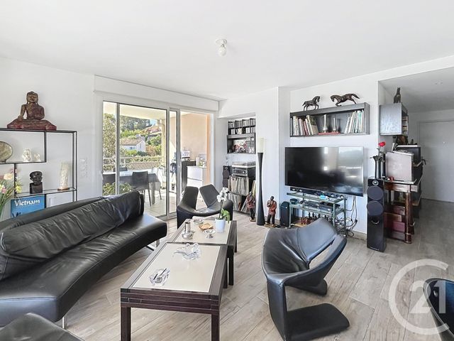 Appartement T3 &agrave; vendre - 3 pi&egrave;ces - 67,24 m2 - Cavalaire Sur Mer - 83 - PROVENCE-ALPES-COTE-D-AZUR