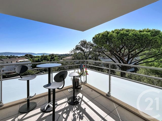 Appartement T3 &agrave; vendre - 3 pi&egrave;ces - 67,24 m2 - Cavalaire Sur Mer - 83 - PROVENCE-ALPES-COTE-D-AZUR