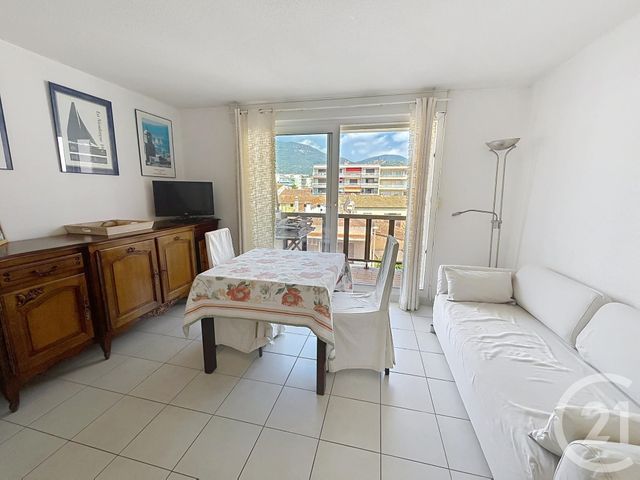 Appartement F2 bis &agrave; vendre - 2 pi&egrave;ces - 34 m2 - Cavalaire Sur Mer - 83 - PROVENCE-ALPES-COTE-D-AZUR