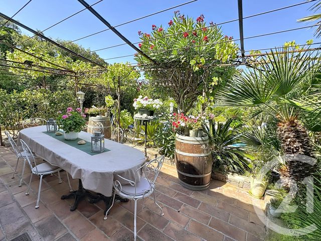 Maison &agrave; vendre - 8 pi&egrave;ces - 190 m2 - Cavalaire Sur Mer - 83 - PROVENCE-ALPES-COTE-D-AZUR