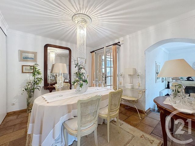 Maison &agrave; vendre - 8 pi&egrave;ces - 190 m2 - Cavalaire Sur Mer - 83 - PROVENCE-ALPES-COTE-D-AZUR