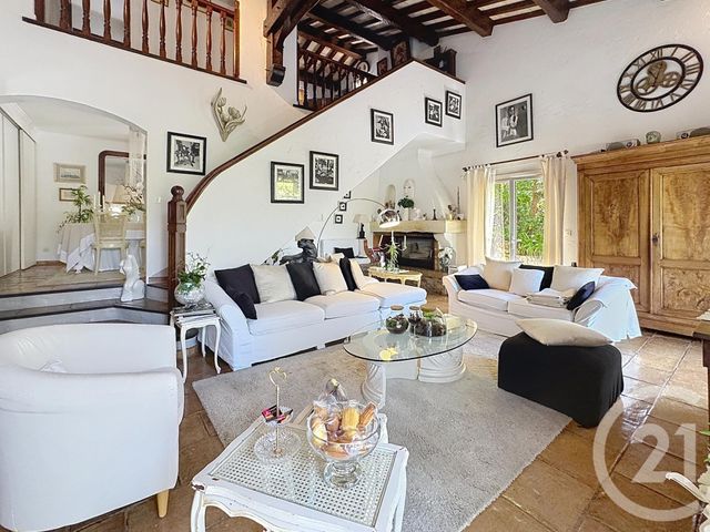 Maison &agrave; vendre - 8 pi&egrave;ces - 190 m2 - Cavalaire Sur Mer - 83 - PROVENCE-ALPES-COTE-D-AZUR