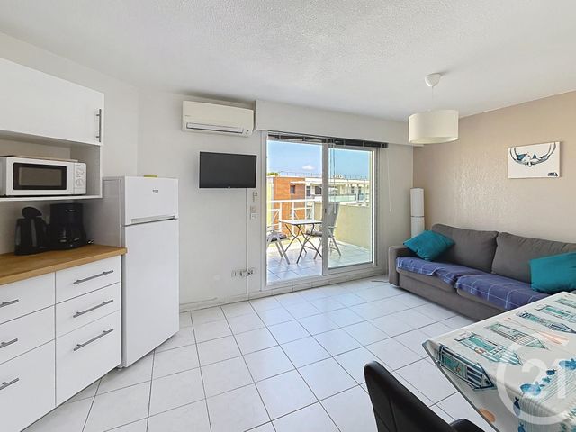Appartement Studio &agrave; vendre - 1 pi&egrave;ce - 22,05 m2 - Cavalaire Sur Mer - 83 - PROVENCE-ALPES-COTE-D-AZUR