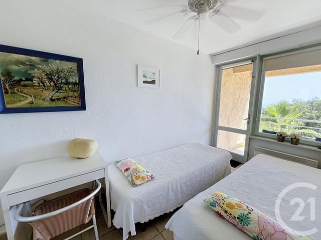 Maison &agrave; vendre - 4 pi&egrave;ces - 73 m2 - Cavalaire Sur Mer - 83 - PROVENCE-ALPES-COTE-D-AZUR