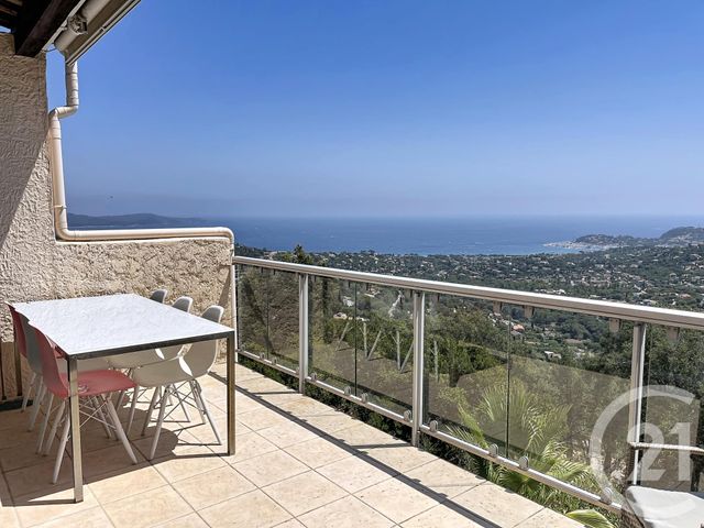 Maison &agrave; vendre - 4 pi&egrave;ces - 73 m2 - Cavalaire Sur Mer - 83 - PROVENCE-ALPES-COTE-D-AZUR
