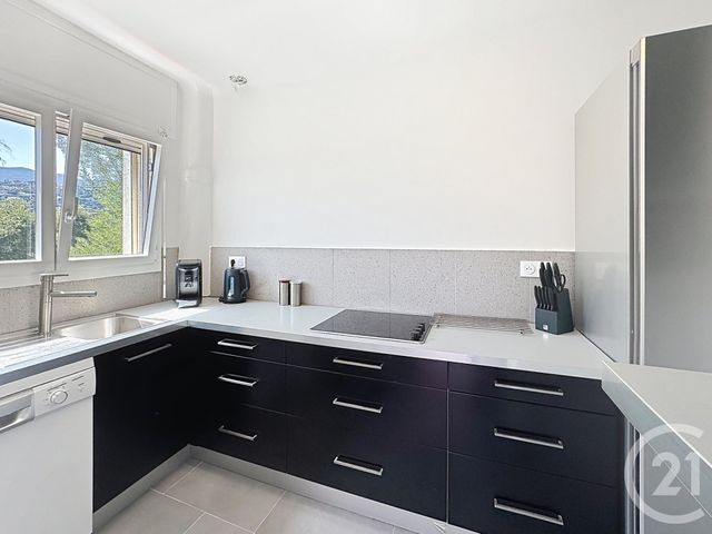 Appartement &agrave; vendre - 2 pi&egrave;ces - 39,96 m2 - Cavalaire Sur Mer - 83 - PROVENCE-ALPES-COTE-D-AZUR