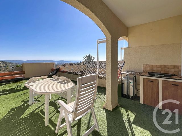 Appartement Studio Cabine &agrave; vendre - 1 pi&egrave;ce - 24 m2 - Cavalaire Sur Mer - 83 - PROVENCE-ALPES-COTE-D-AZUR