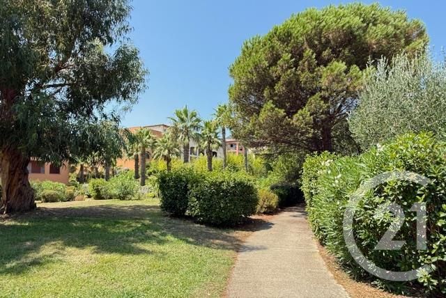 Appartement T3 &agrave; vendre - 3 pi&egrave;ces - 51 m2 - Cavalaire Sur Mer - 83 - PROVENCE-ALPES-COTE-D-AZUR
