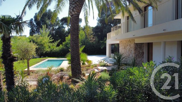 Maison &agrave; vendre - 7 pi&egrave;ces - 220 m2 - La Croix Valmer - 83 - PROVENCE-ALPES-COTE-D-AZUR
