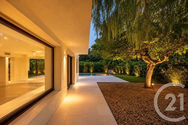 Maison &agrave; vendre - 7 pi&egrave;ces - 220 m2 - La Croix Valmer - 83 - PROVENCE-ALPES-COTE-D-AZUR